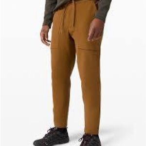 Lululemon Bowline Pants size Small Burnt Caramel Utiltech Khaki Flax EUC